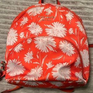 So cute orange with flowers just don’t use